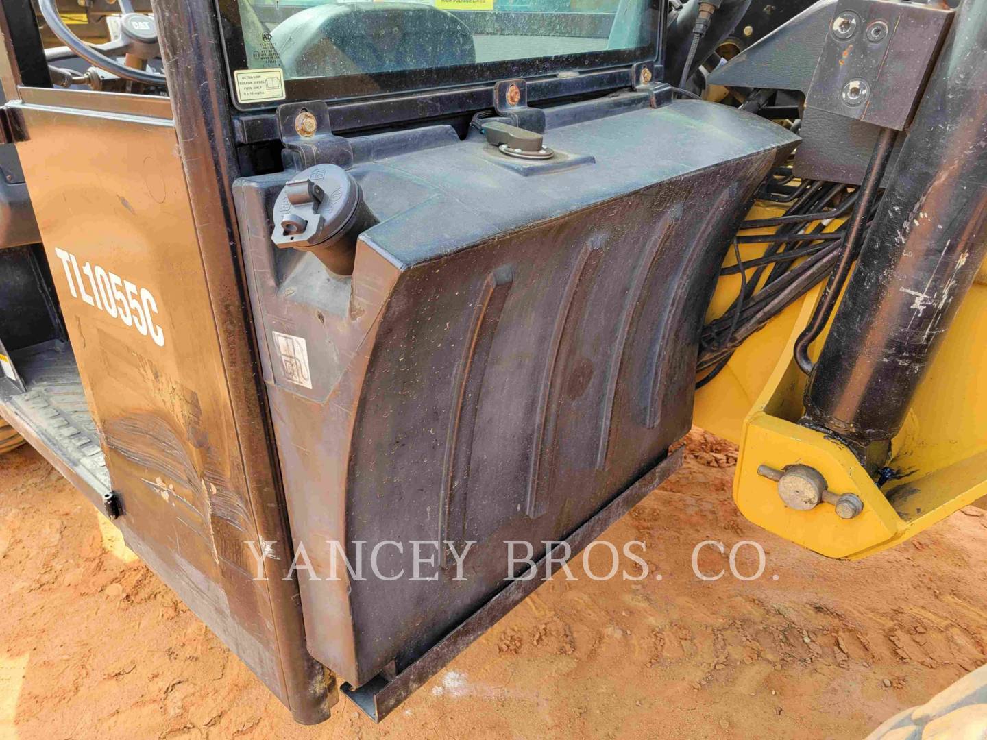 2014 Caterpillar TL1055 Dozer