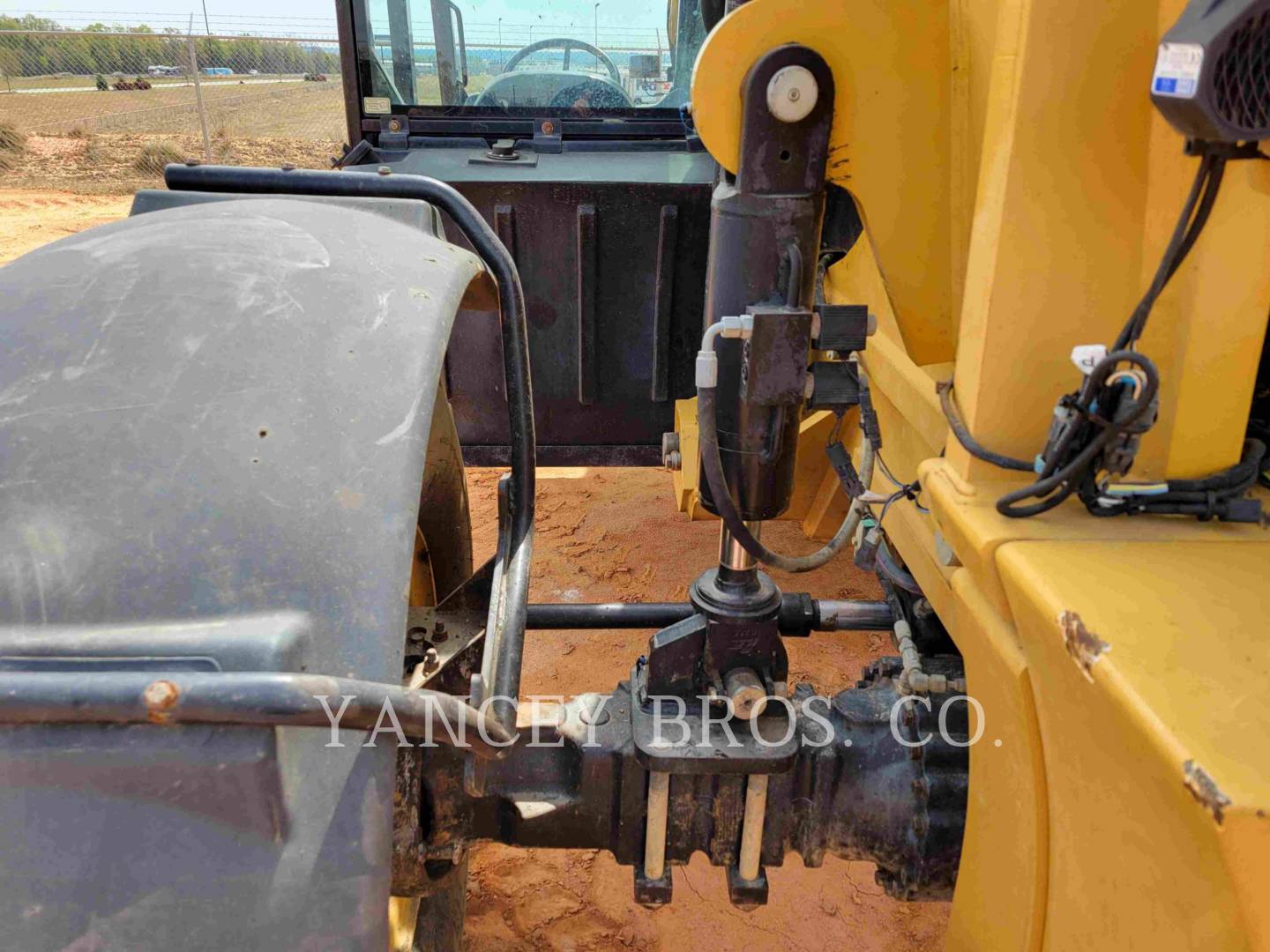 2014 Caterpillar TL1055 Dozer