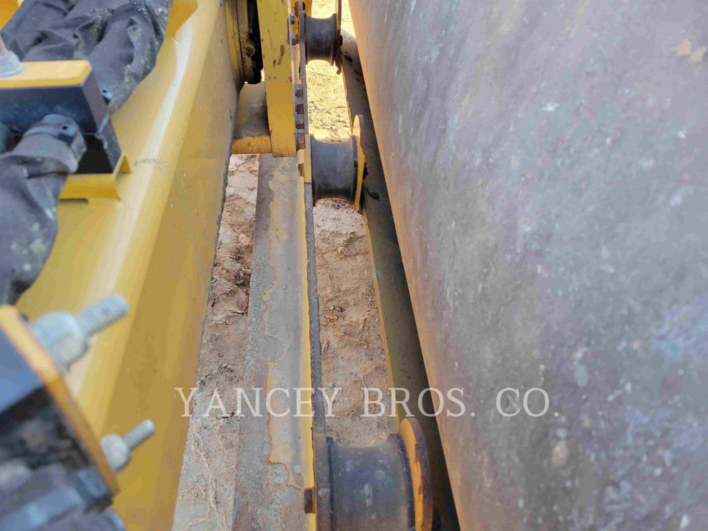 2012 Caterpillar CS56B Compactor