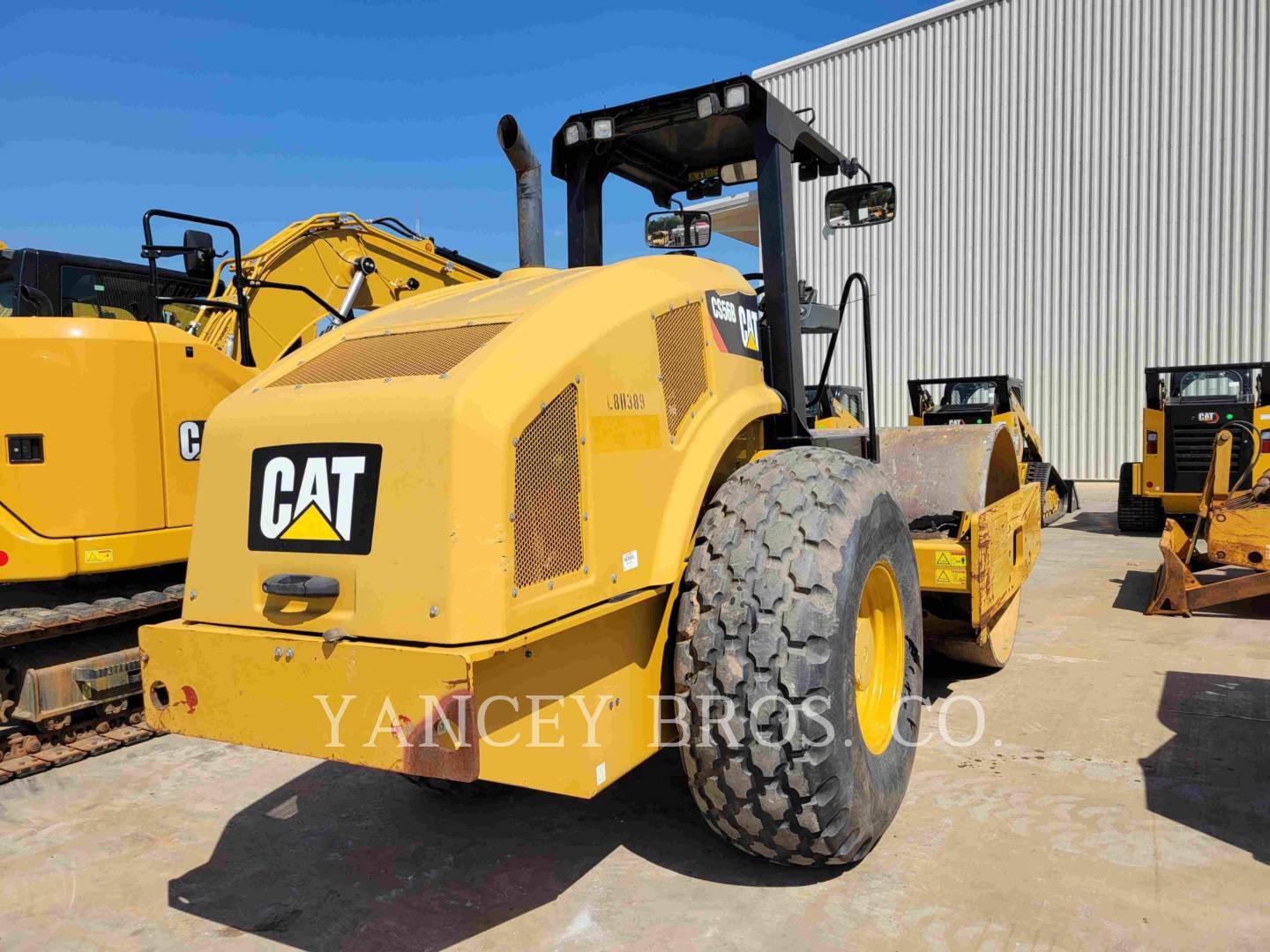 2012 Caterpillar CS56B Compactor