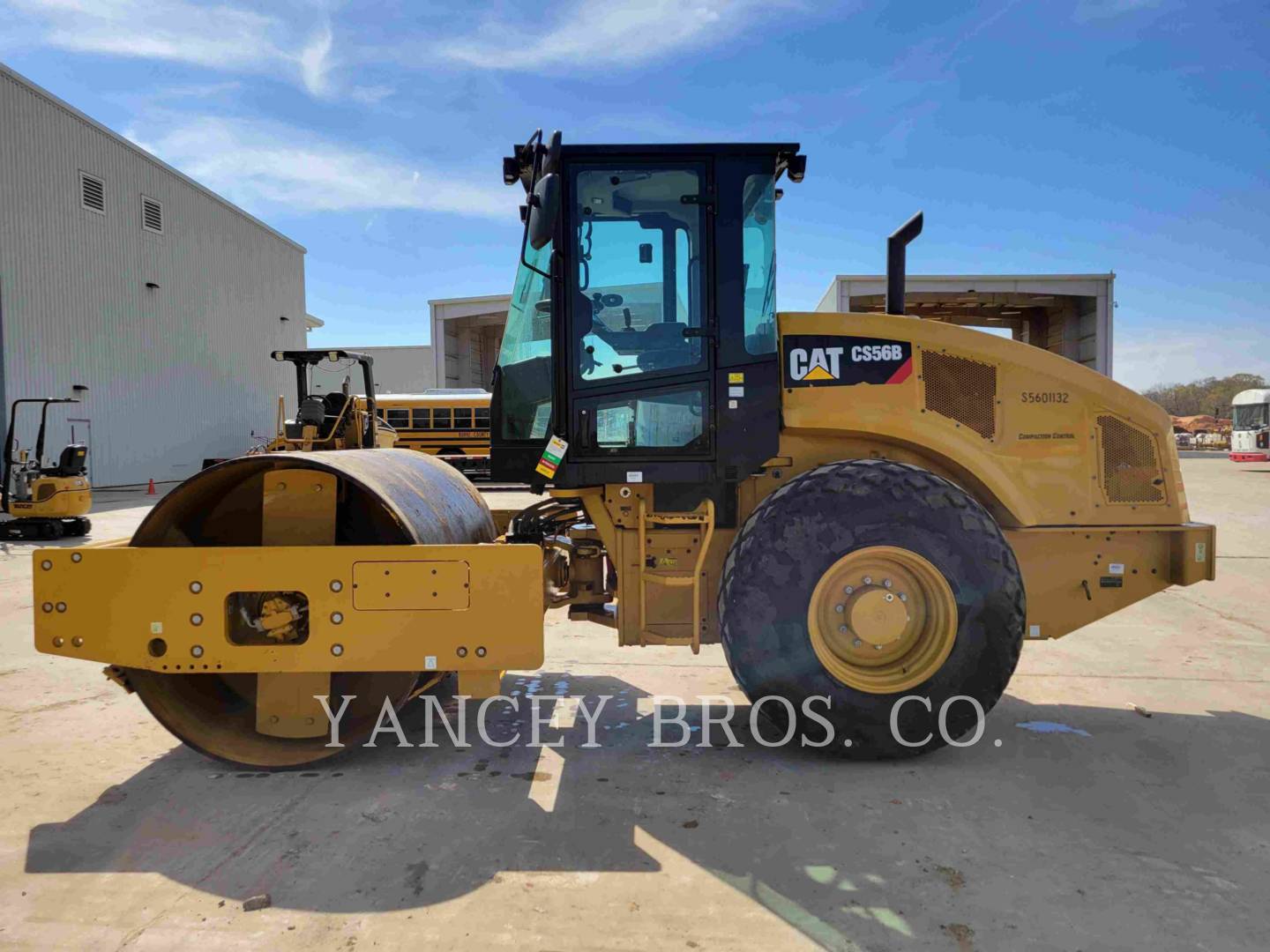 2019 Caterpillar CS56B Compactor