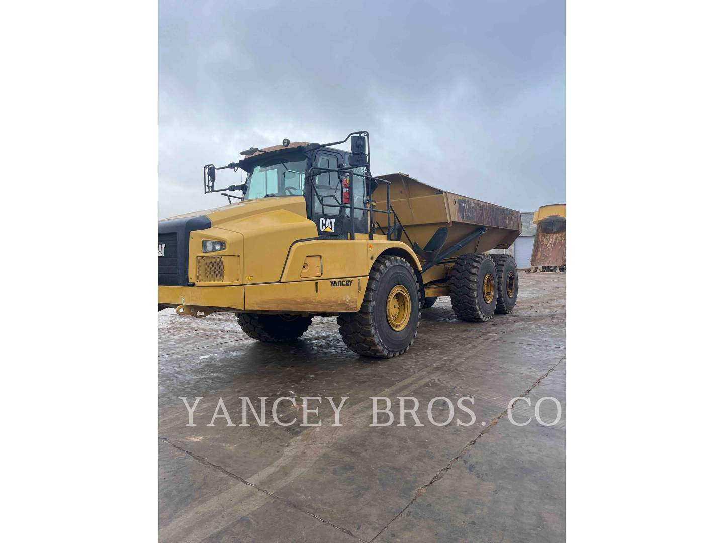 2019 Caterpillar 745 Articulated Truck