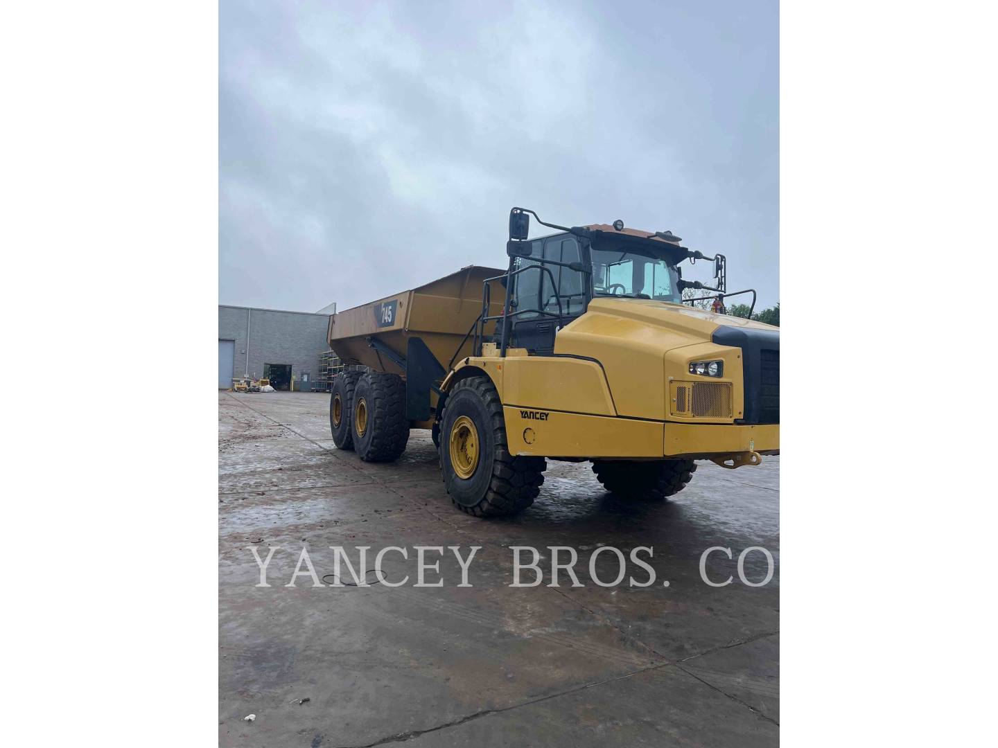 2019 Caterpillar 745 Articulated Truck