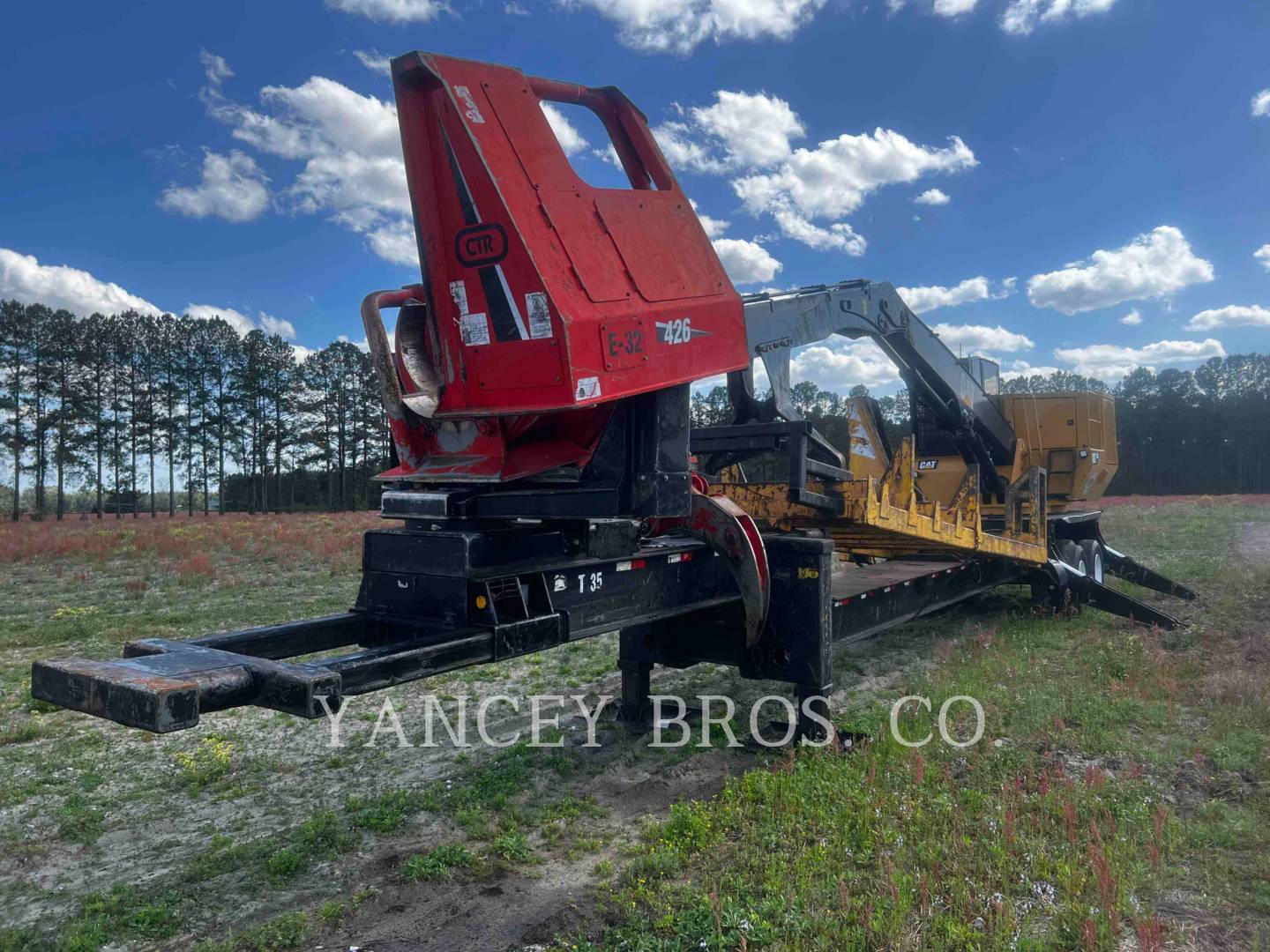 2017 Caterpillar 559C Knuckleboom Loader