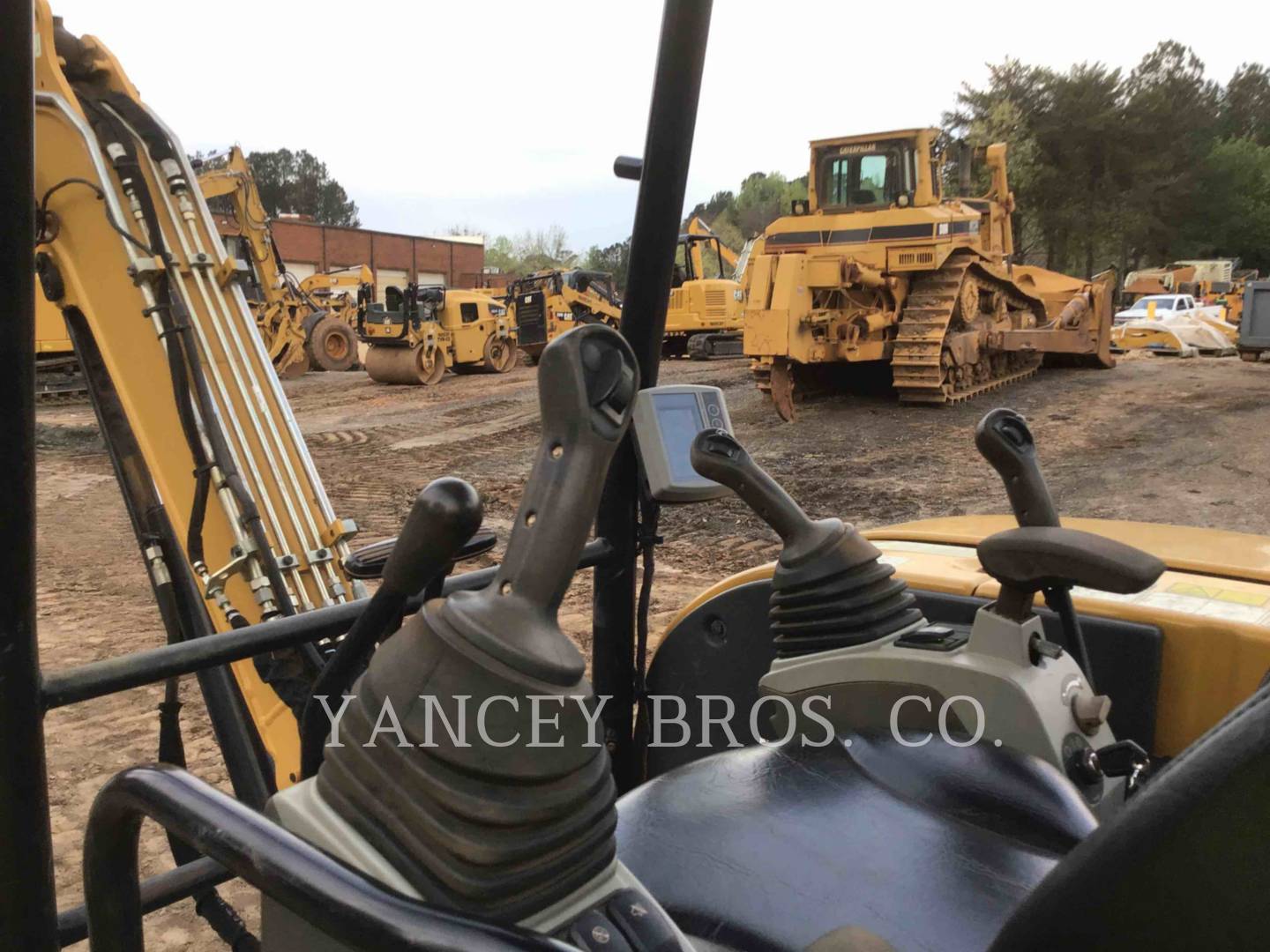 2019 Caterpillar 303.5E2CR Excavator