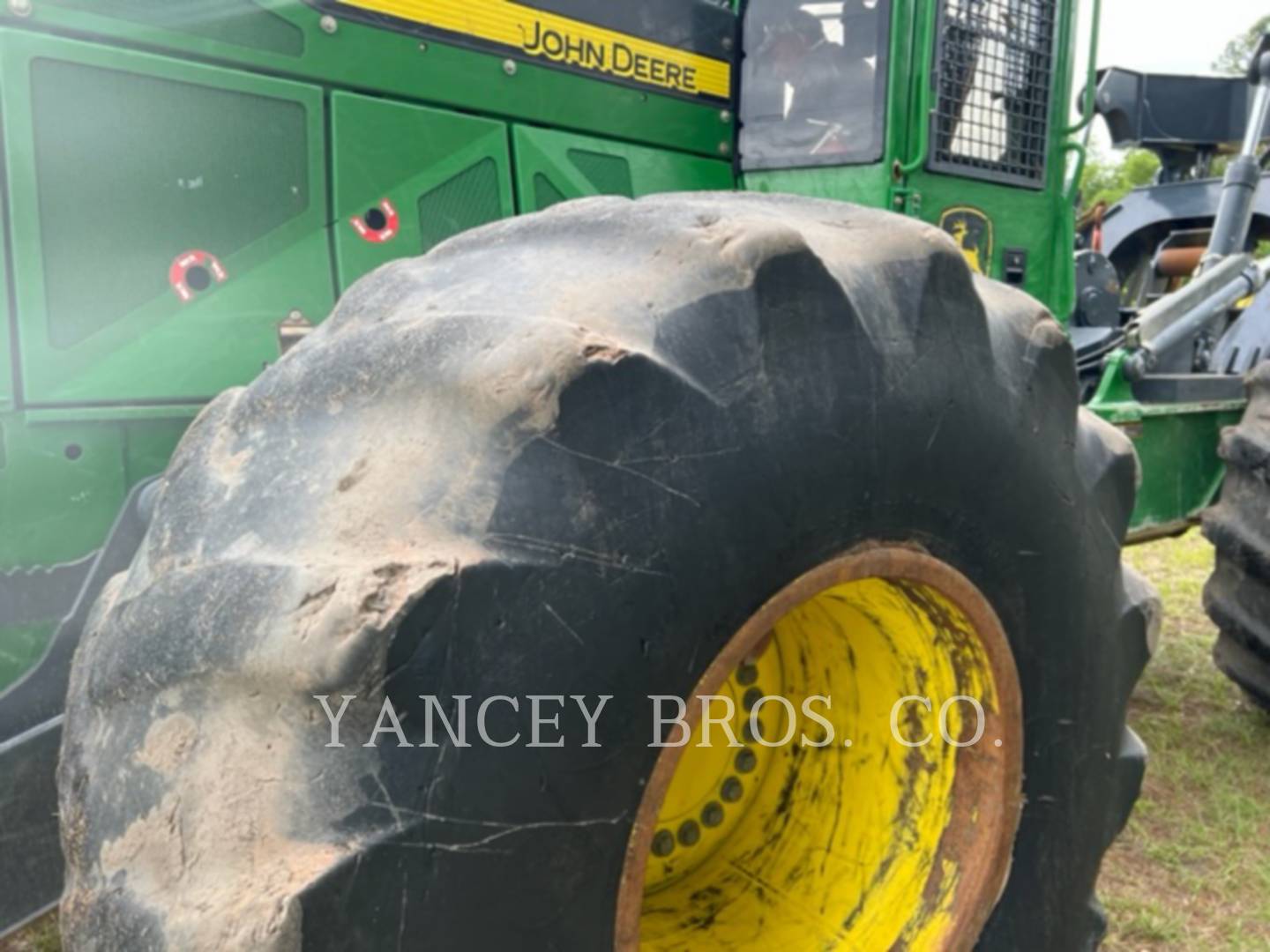 2020 John Deere 748L Skidder