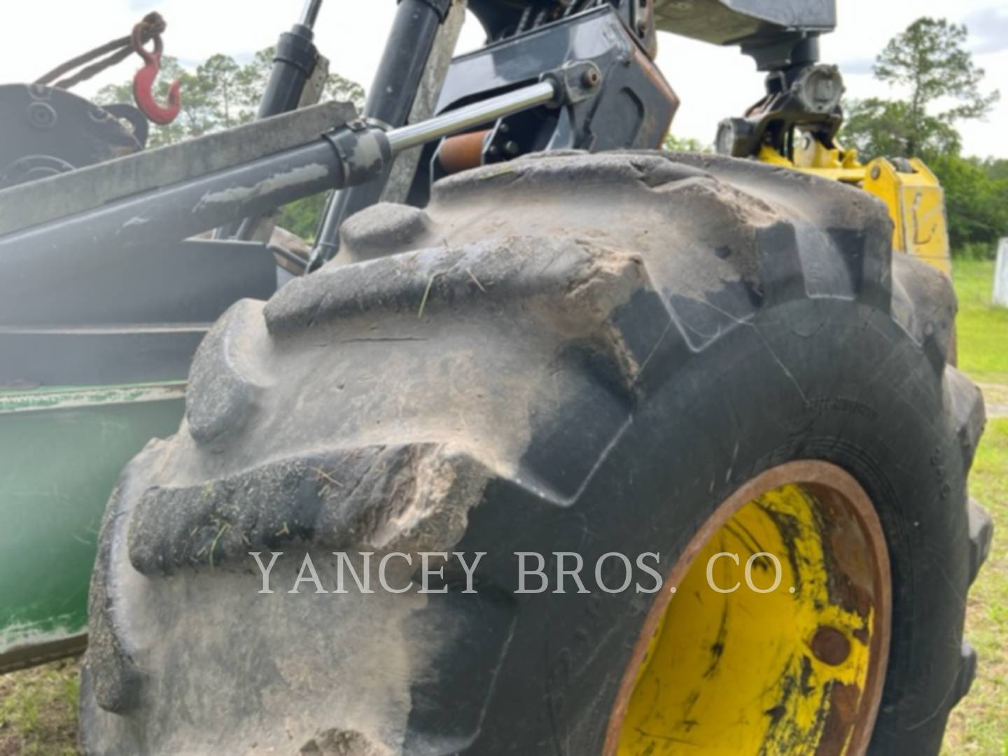 2020 John Deere 748L Skidder