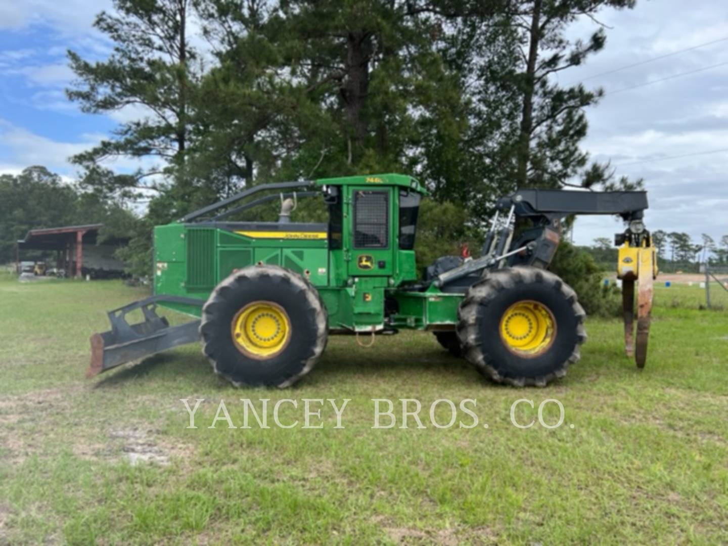 2020 John Deere 748L Skidder