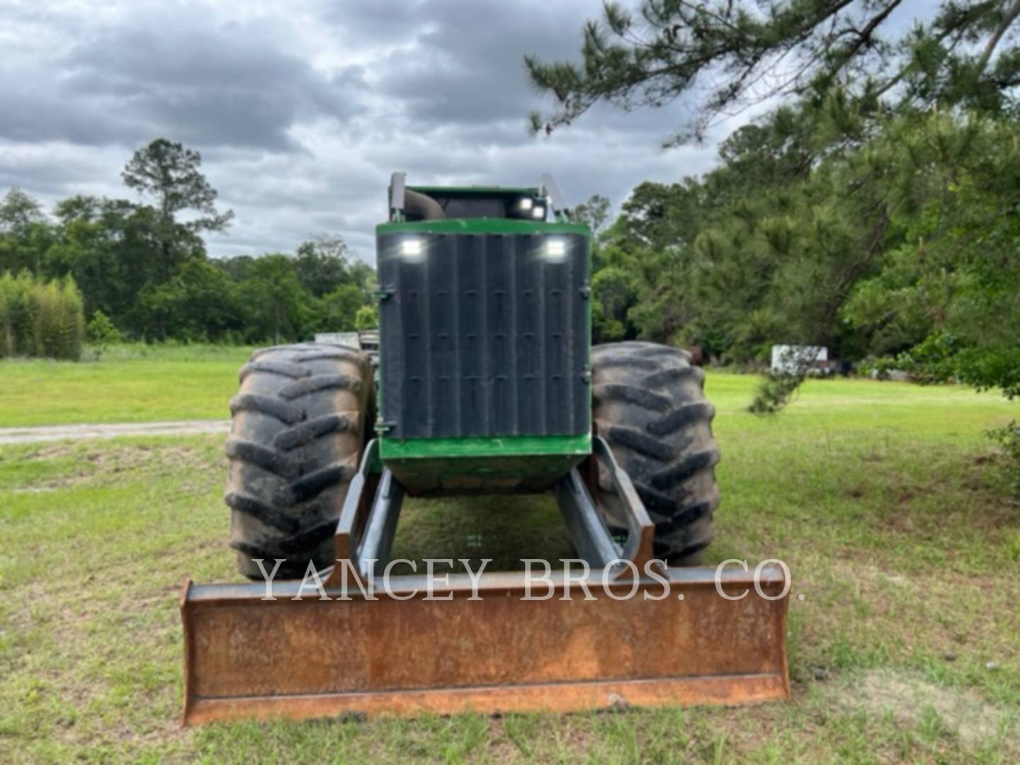 2020 John Deere 748L Skidder