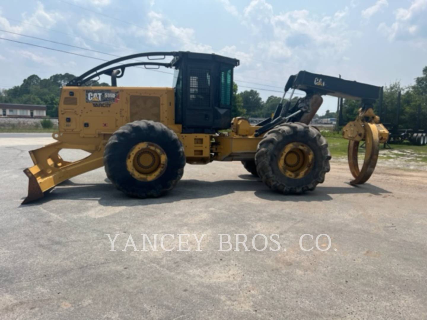 2019 Caterpillar 535D Skidder