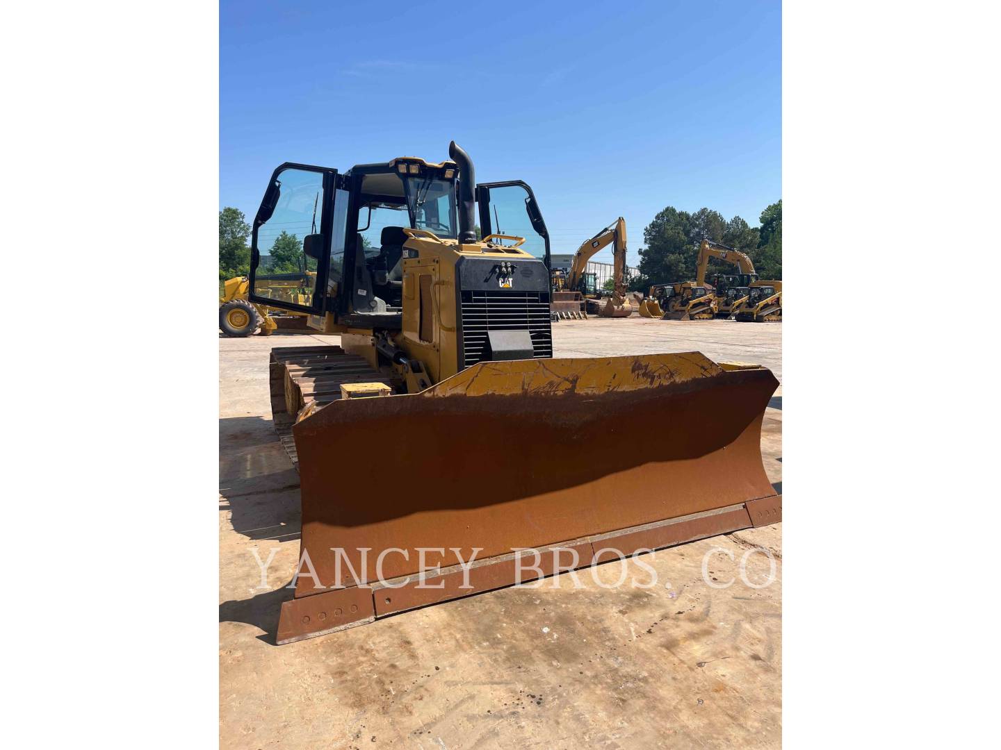 2019 Caterpillar D6K2 LGP Dozer