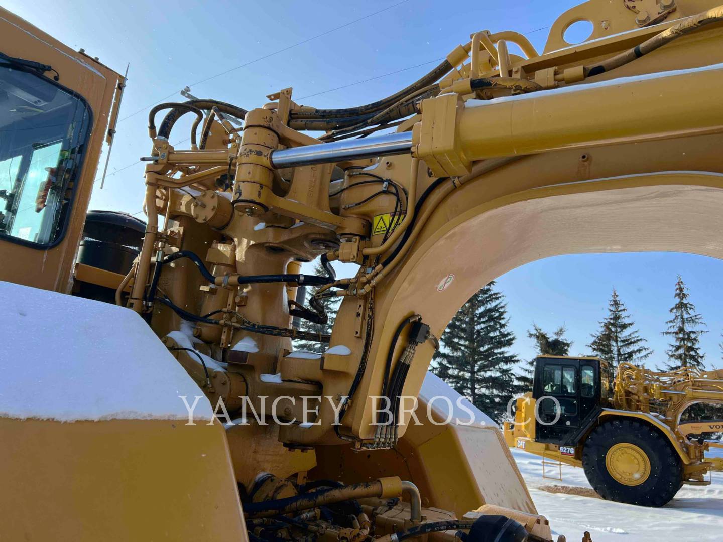 2006 Caterpillar 621G Wheel Tractor