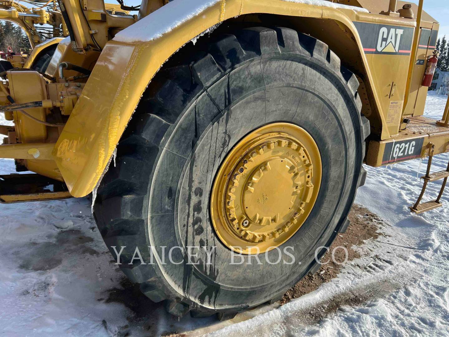 2006 Caterpillar 621G Wheel Tractor