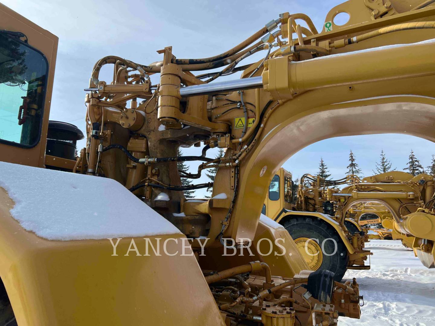 2007 Caterpillar 621G Wheel Tractor