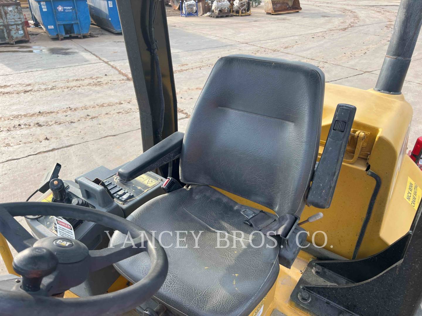 2005 Caterpillar CS-563E Compactor