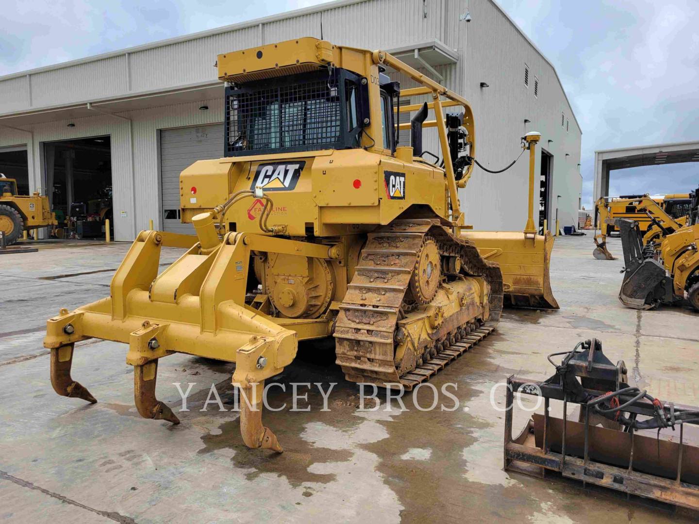 2014 Caterpillar D6T XL Dozer