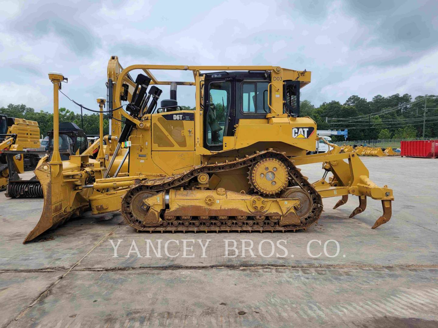 2014 Caterpillar D6T XL Dozer