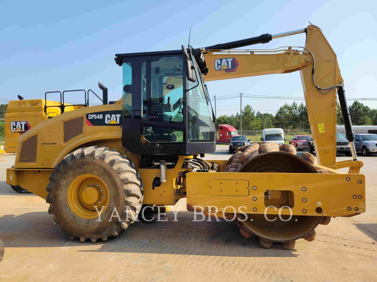 2017 Caterpillar CP54B Compactor