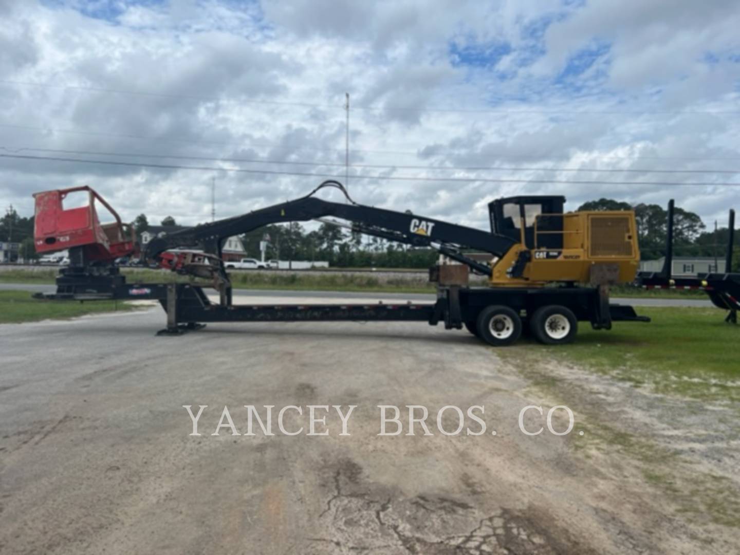 2015 Caterpillar 559C Knuckleboom Loader