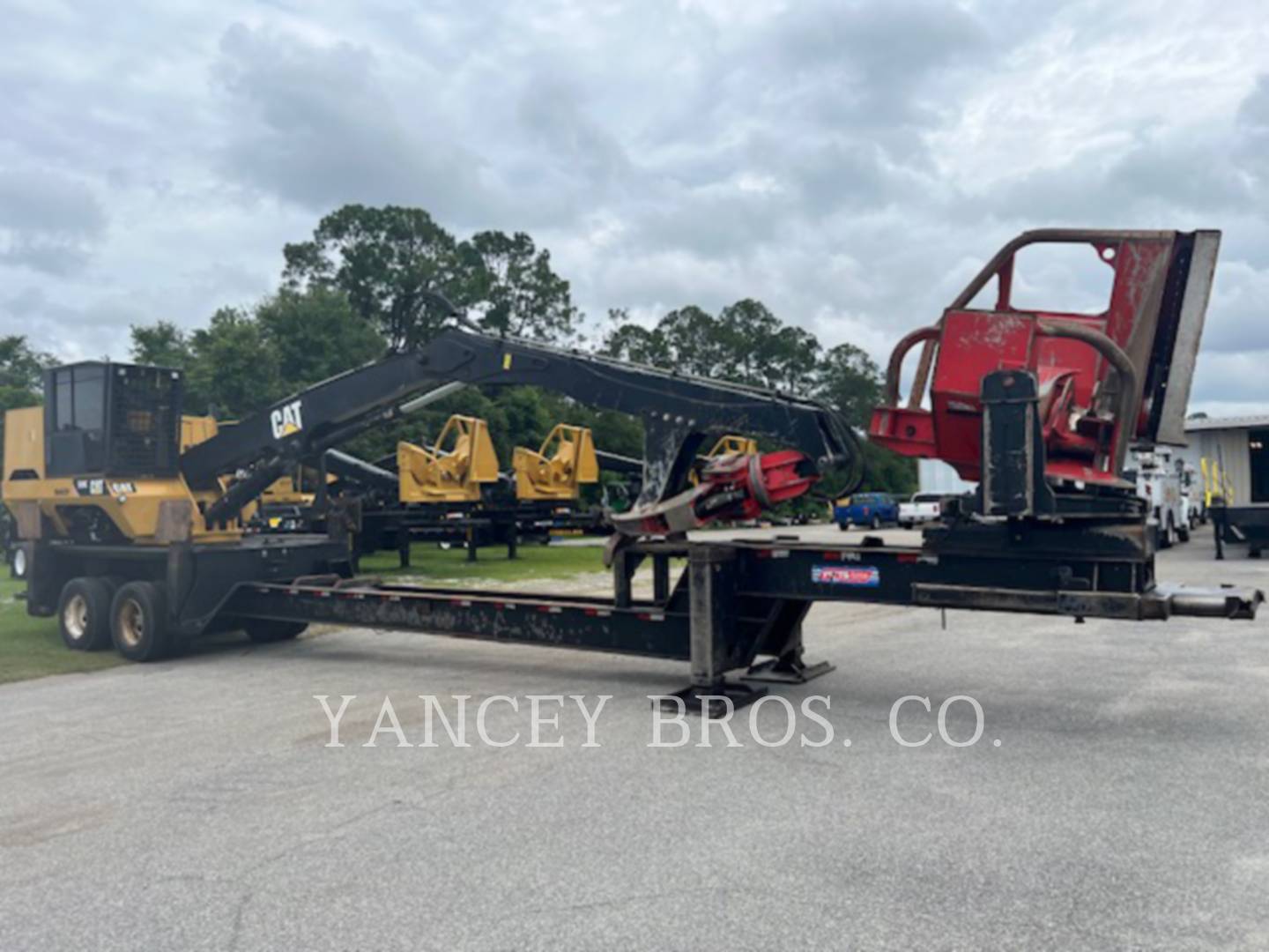 2015 Caterpillar 559C Knuckleboom Loader