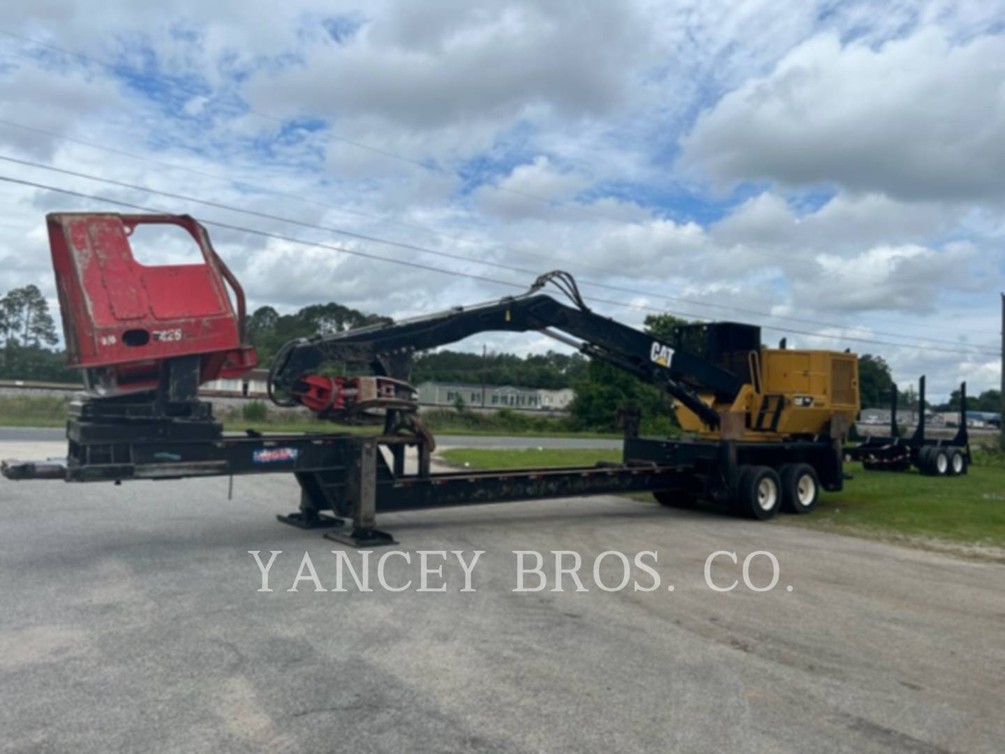 2015 Caterpillar 559C Knuckleboom Loader