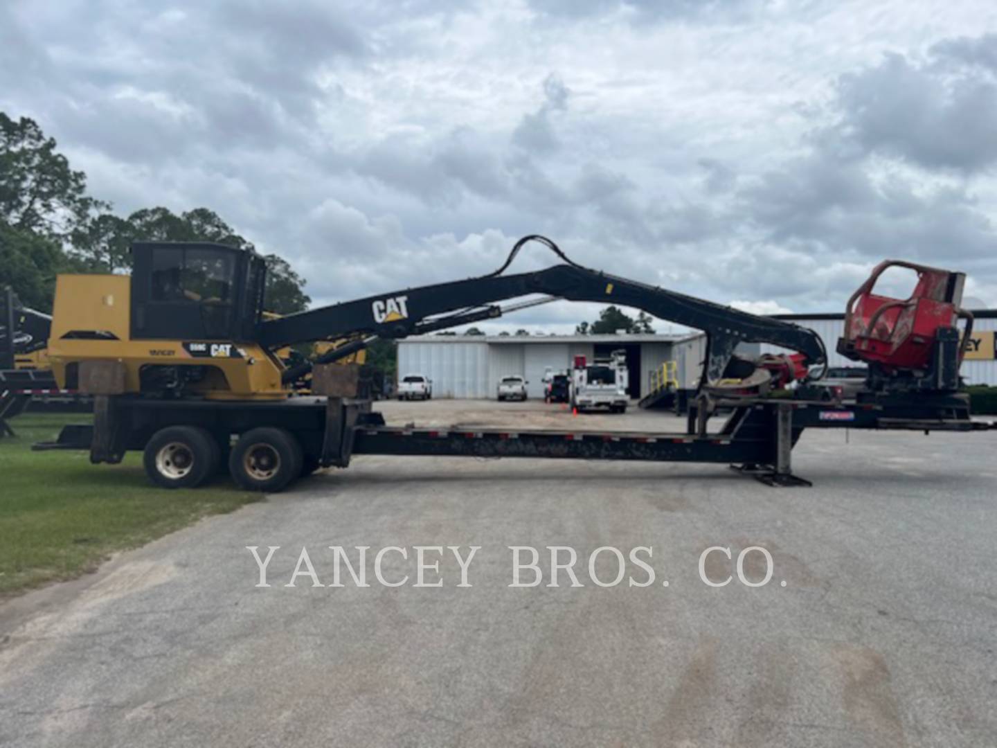 2015 Caterpillar 559C Knuckleboom Loader