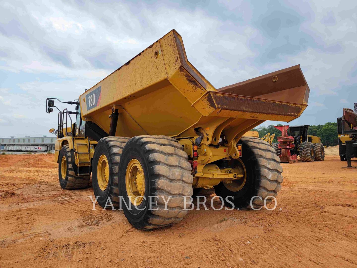 2019 Caterpillar 730 Articulated Truck