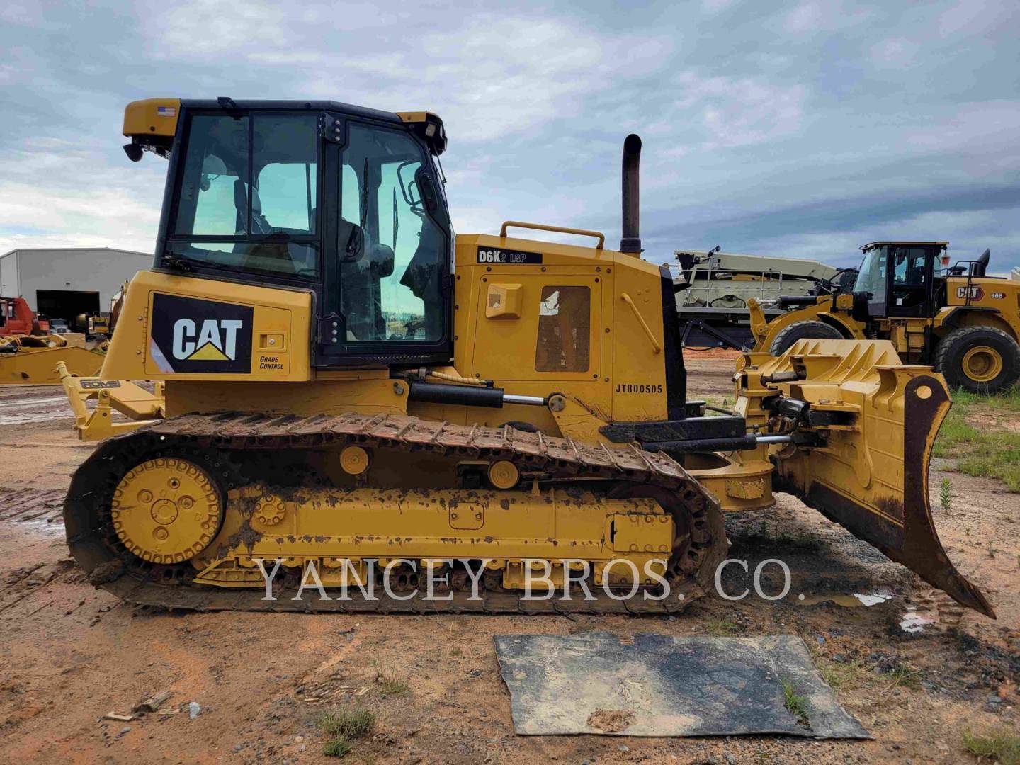 2016 Caterpillar D6K2 LGP Dozer