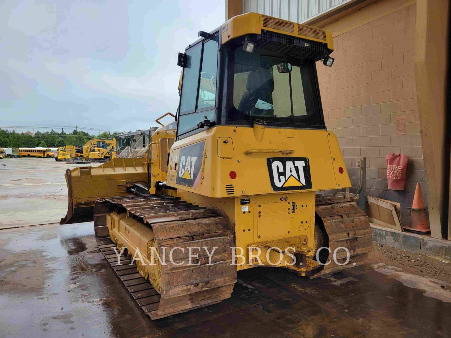 2016 Caterpillar D6K2 LGP Dozer