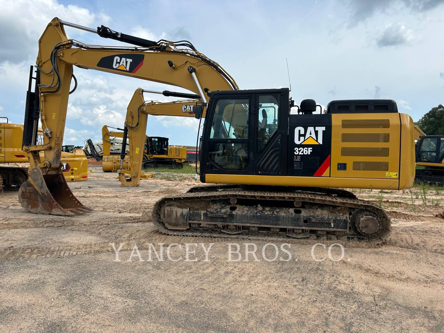 2019 Caterpillar 326FL Excavator