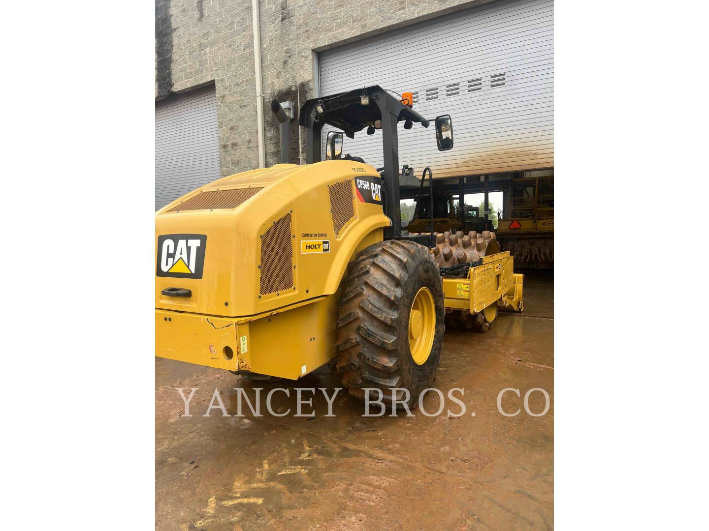 2017 Caterpillar CP56 Compactor