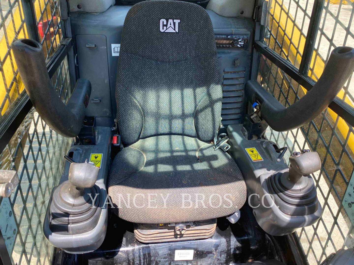 2019 Caterpillar 262D Skid Steer Loader