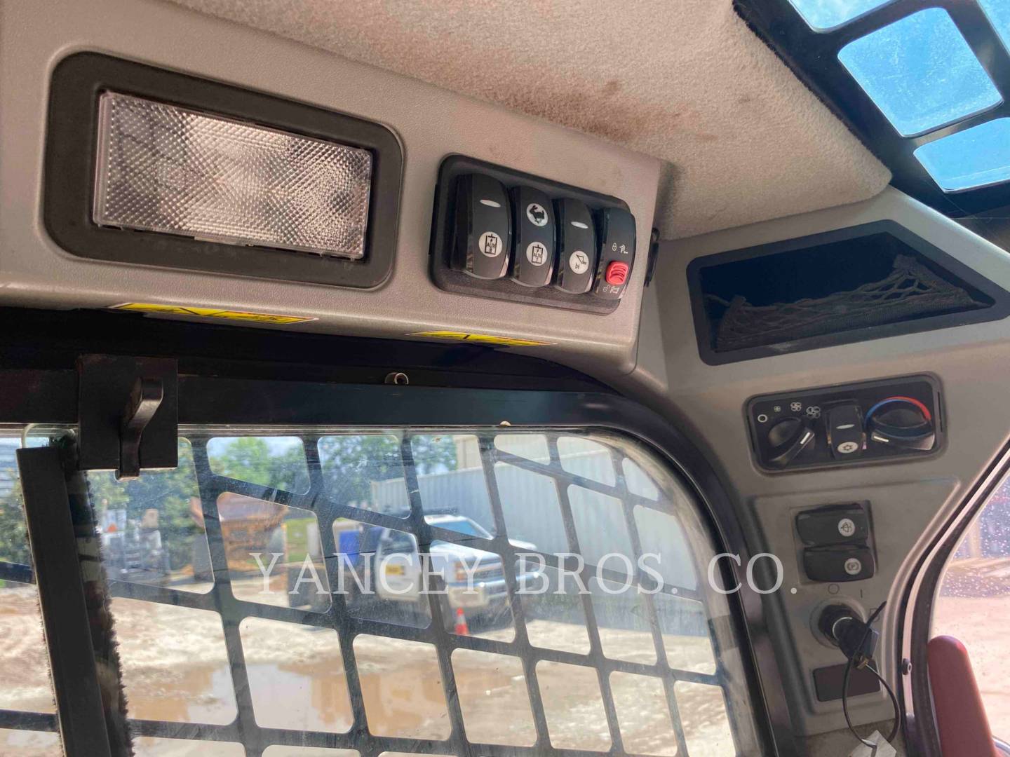 2019 Caterpillar 262D Skid Steer Loader