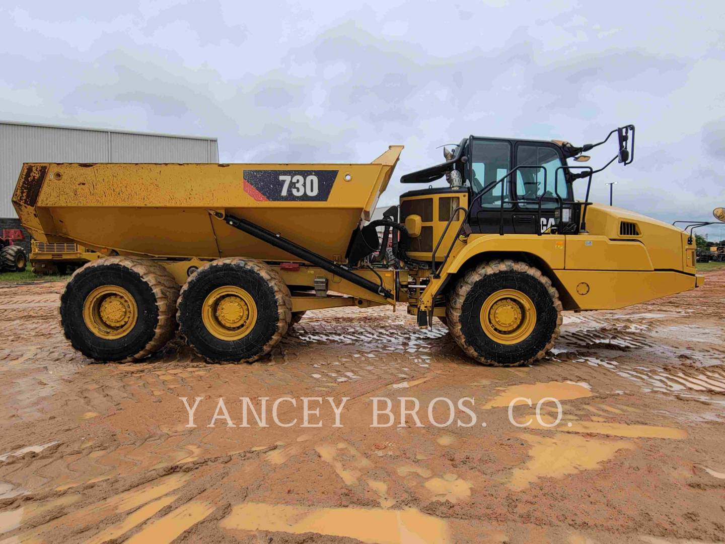 2019 Caterpillar 730 Articulated Truck