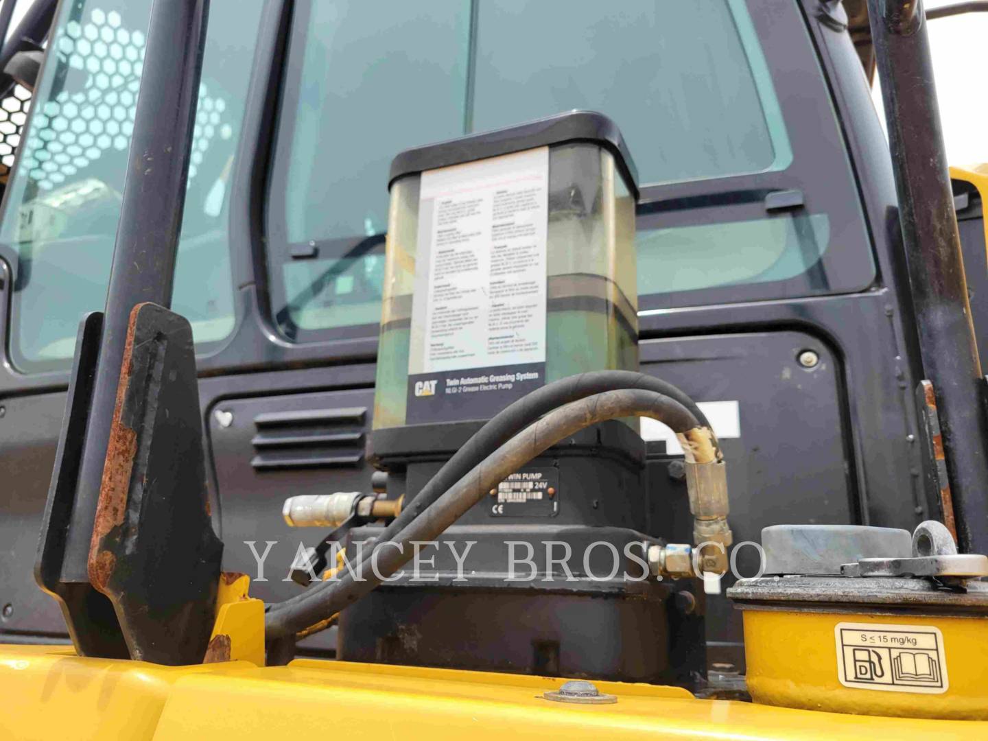 2019 Caterpillar 730 Articulated Truck