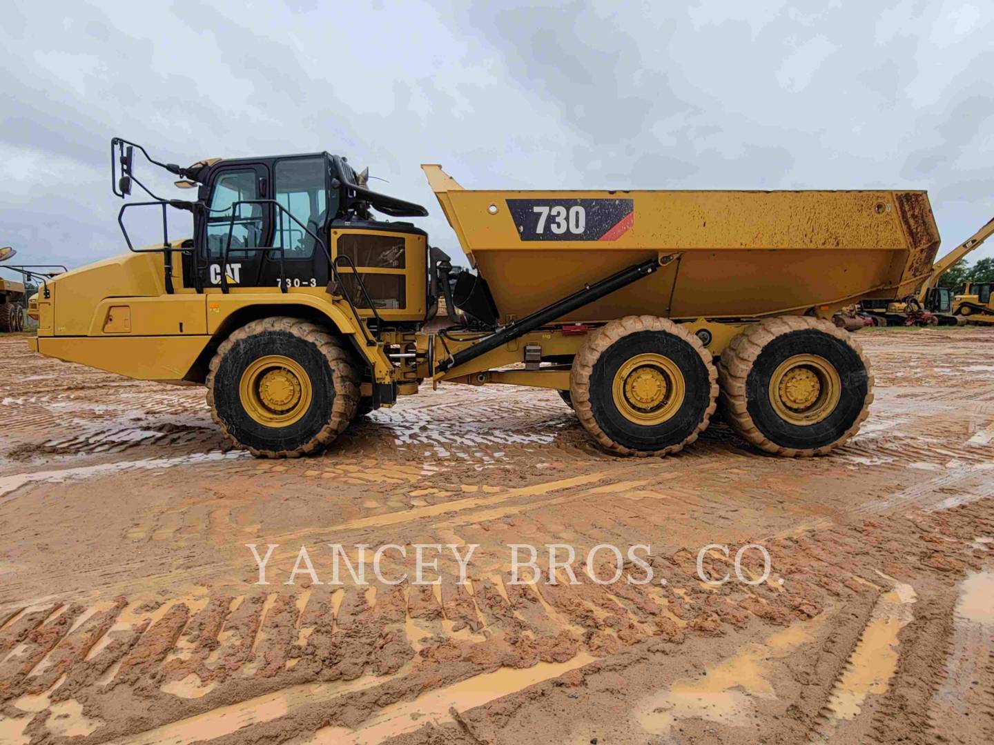 2019 Caterpillar 730 Articulated Truck