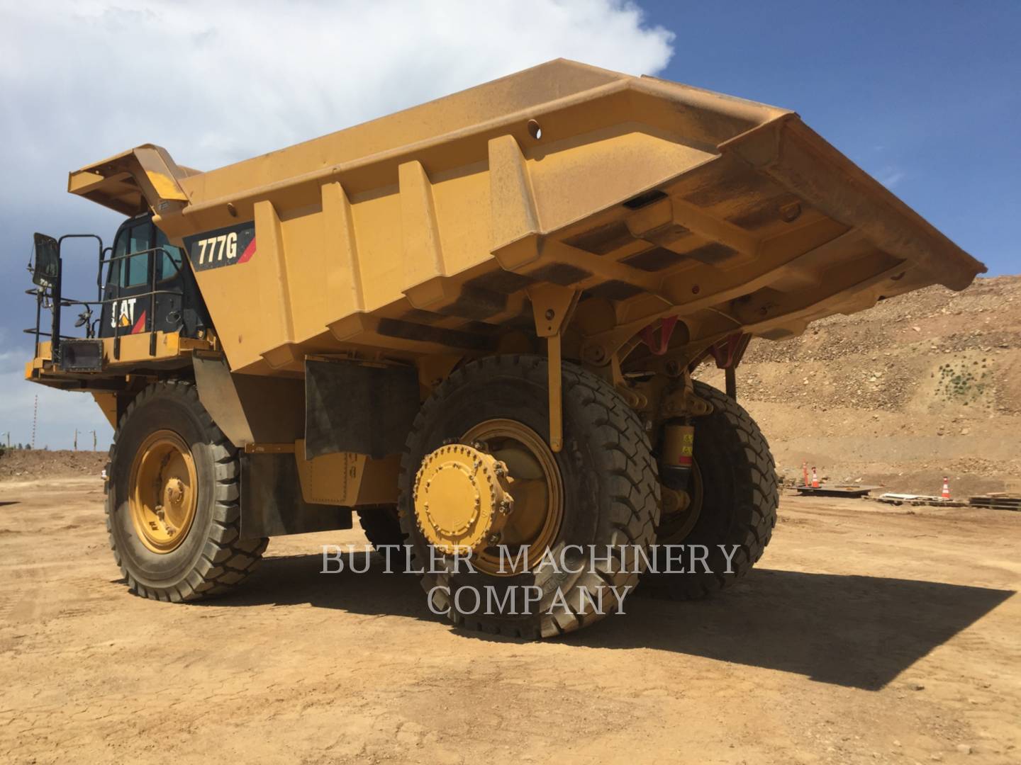 2015 Caterpillar 777G Truck