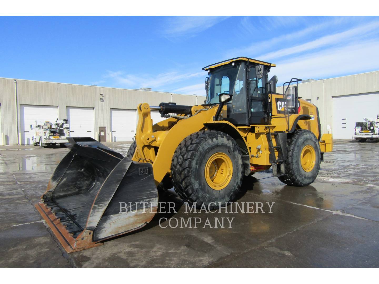 2019 Caterpillar 966 M Wheel Loader