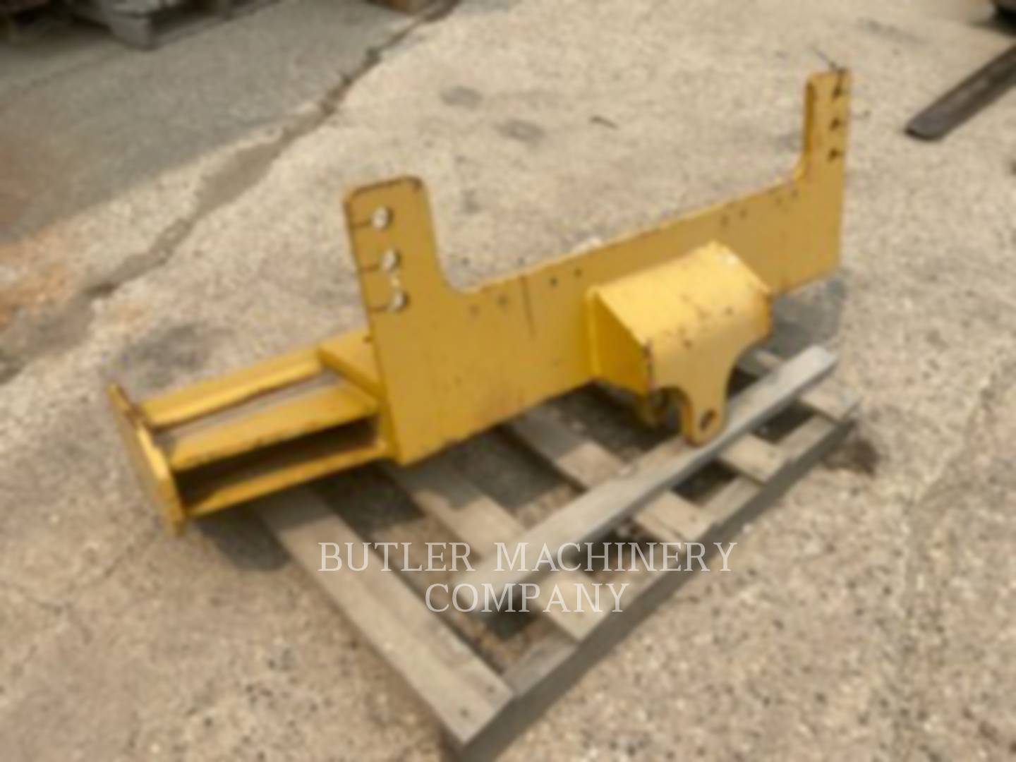 Caterpillar SNOWWINGBRKT Misc