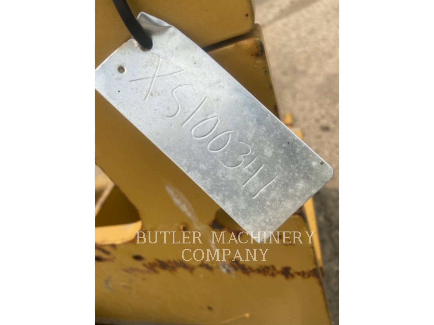 Caterpillar SNOWWINGBRKT Misc