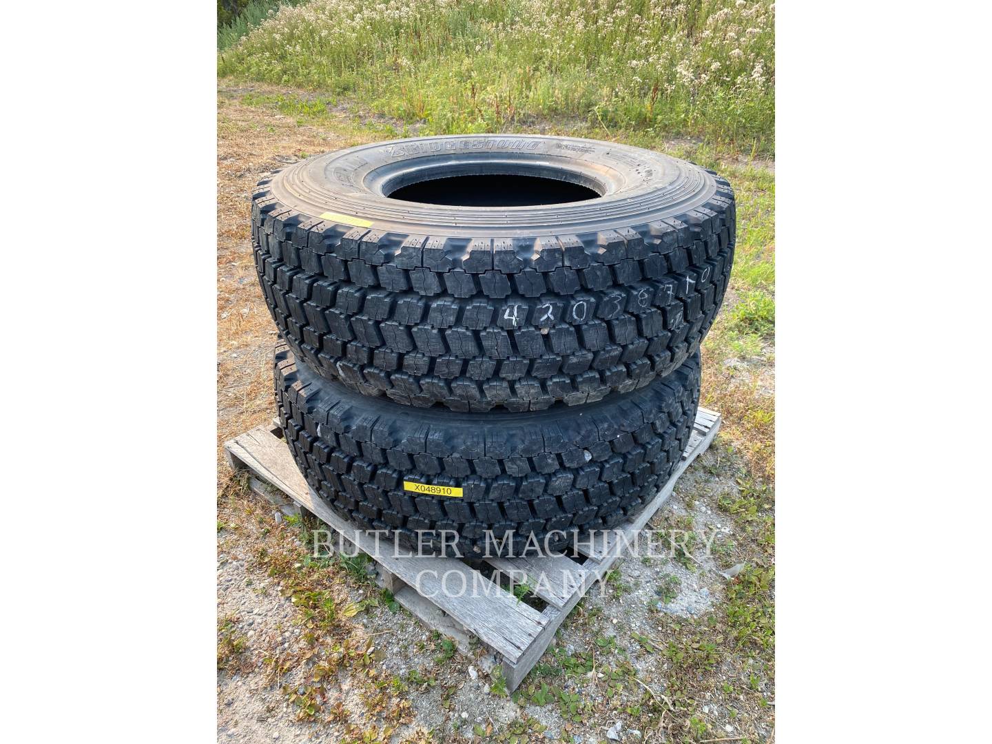 Misc 17.5R25 SNOW TIRES Misc