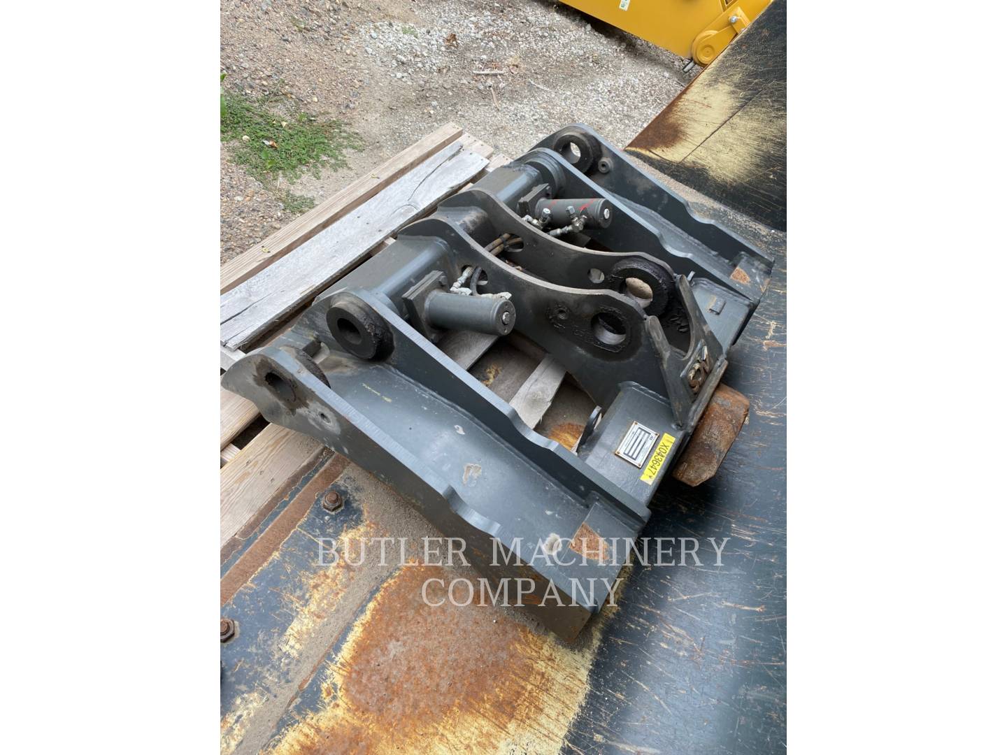 Misc 4.0BKT&CPLR Bucket