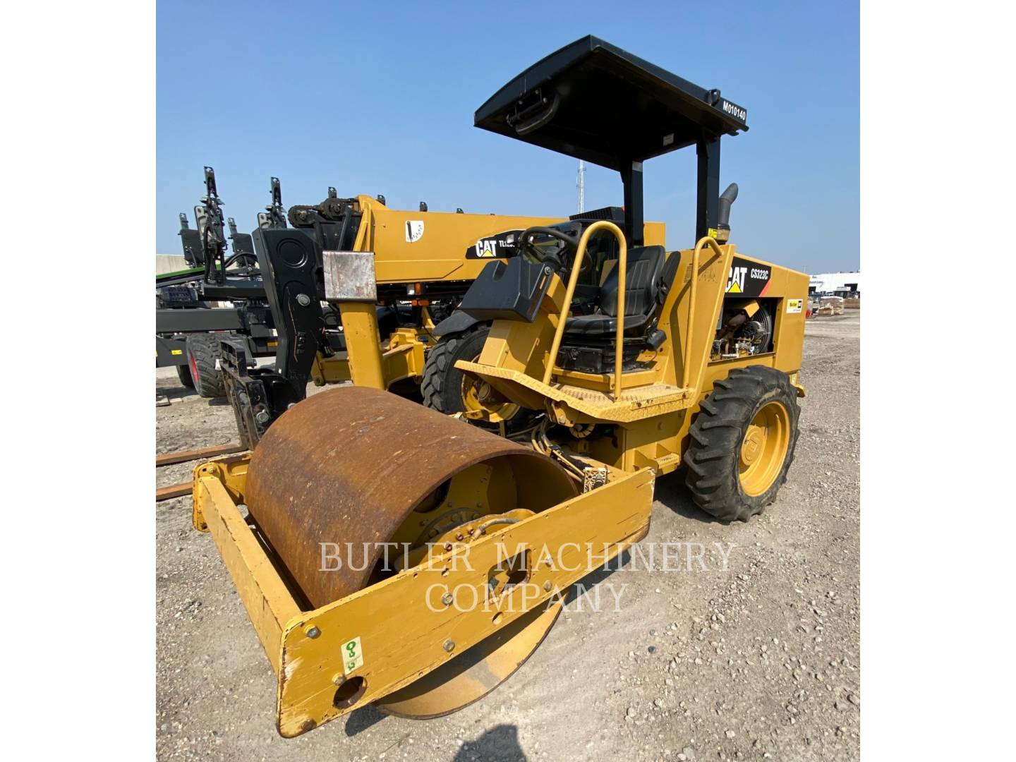 2008 Caterpillar CS-323C Paver