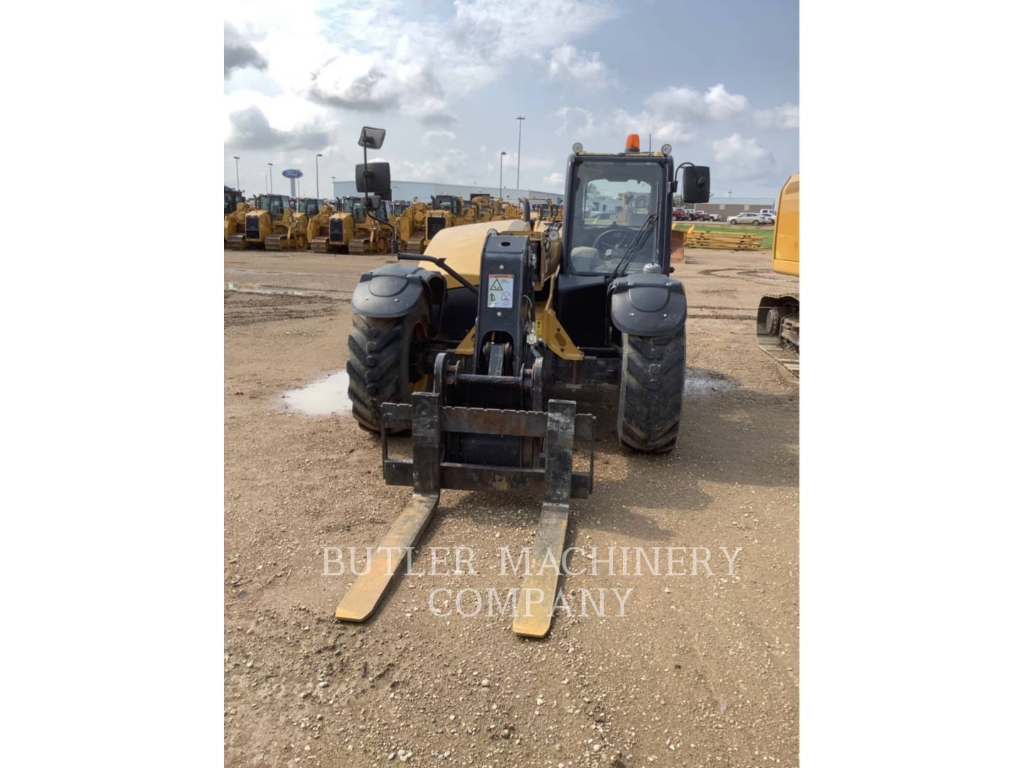 2015 Caterpillar TH406C TeleHandler