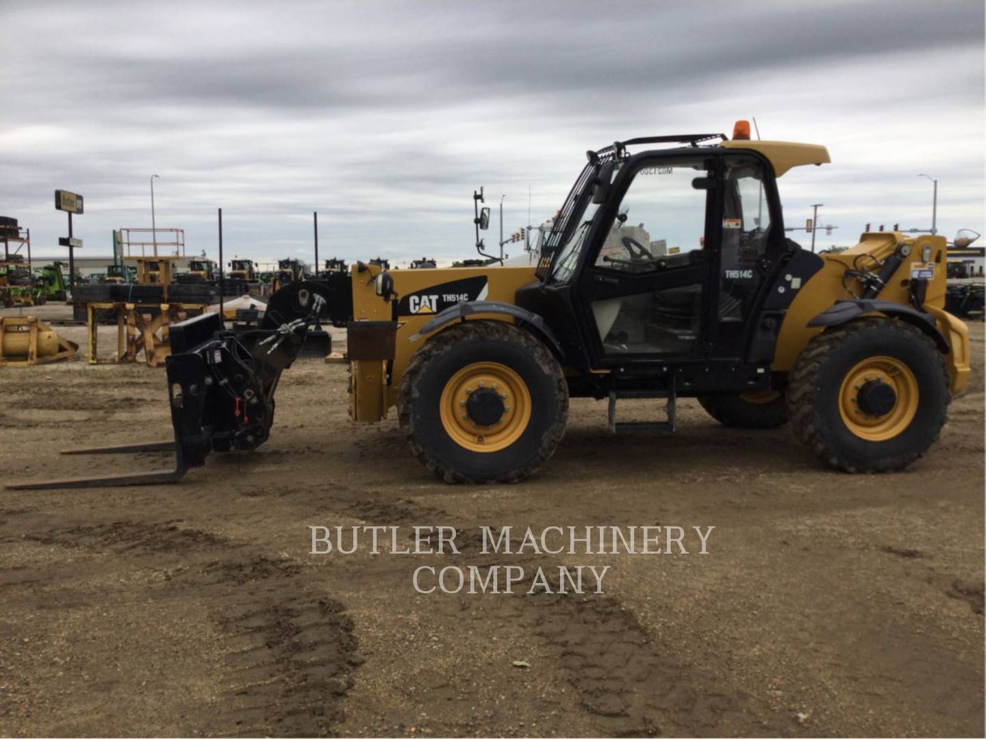 2015 Caterpillar TH514C TeleHandler