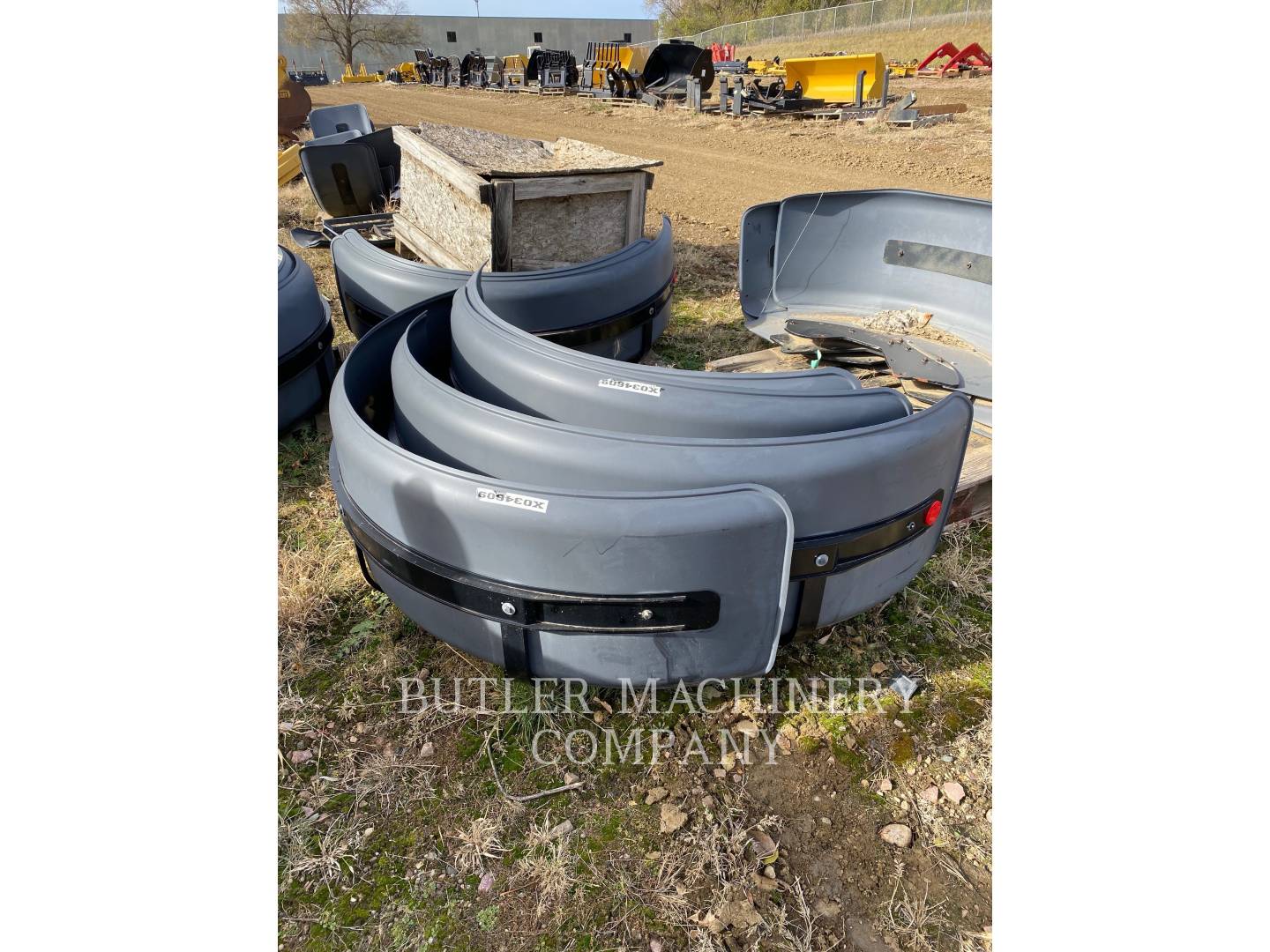 Caterpillar 140M3 REAR FENDER Misc