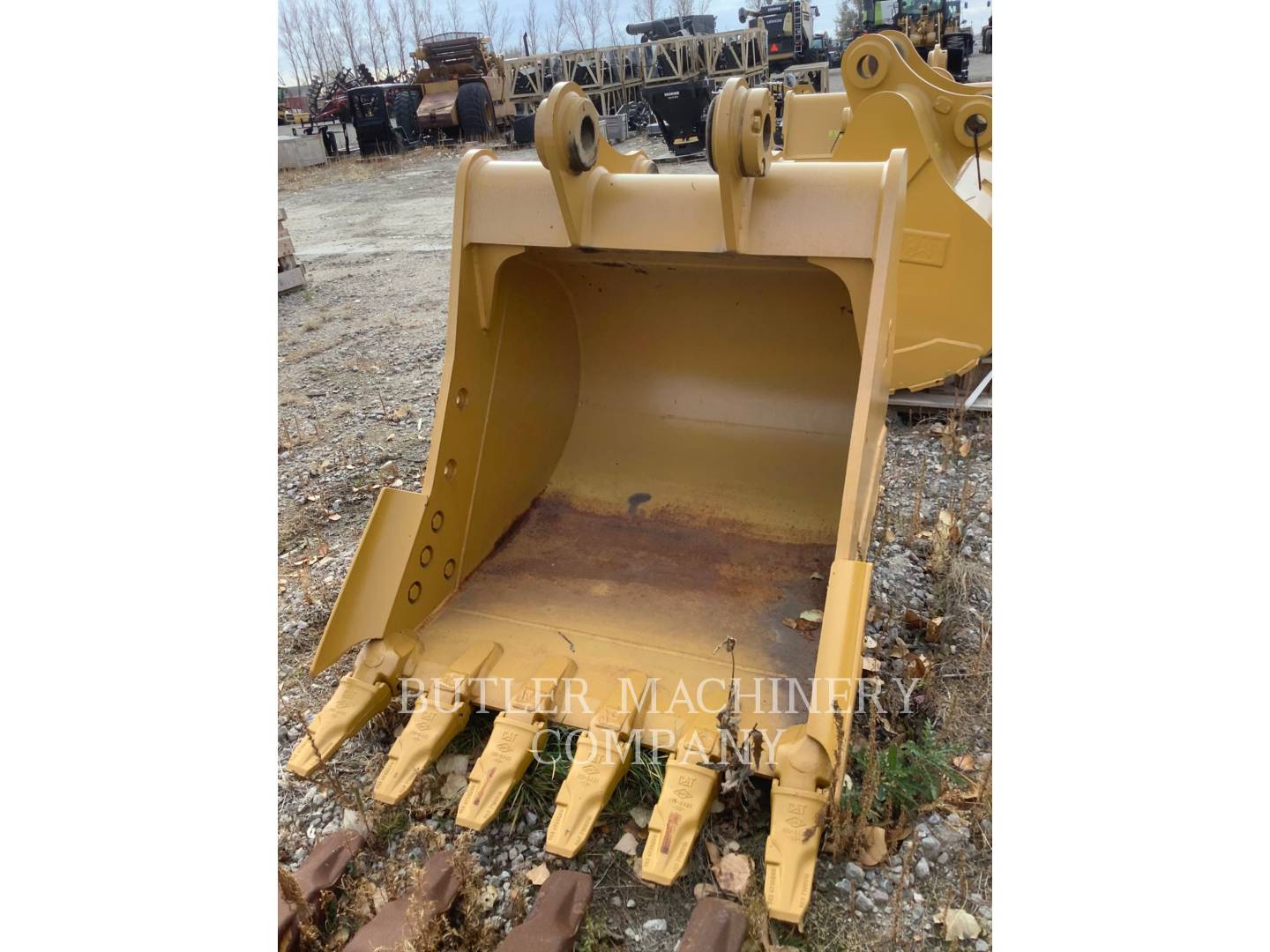 Caterpillar 323 48HD Bucket