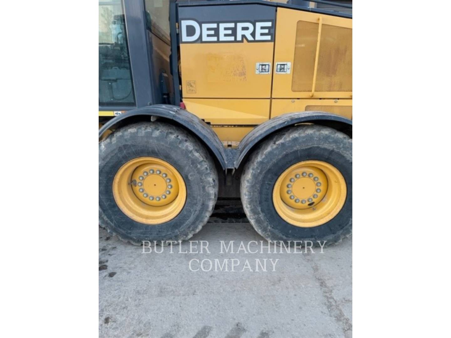 2013 John Deere 772G Grader - Road