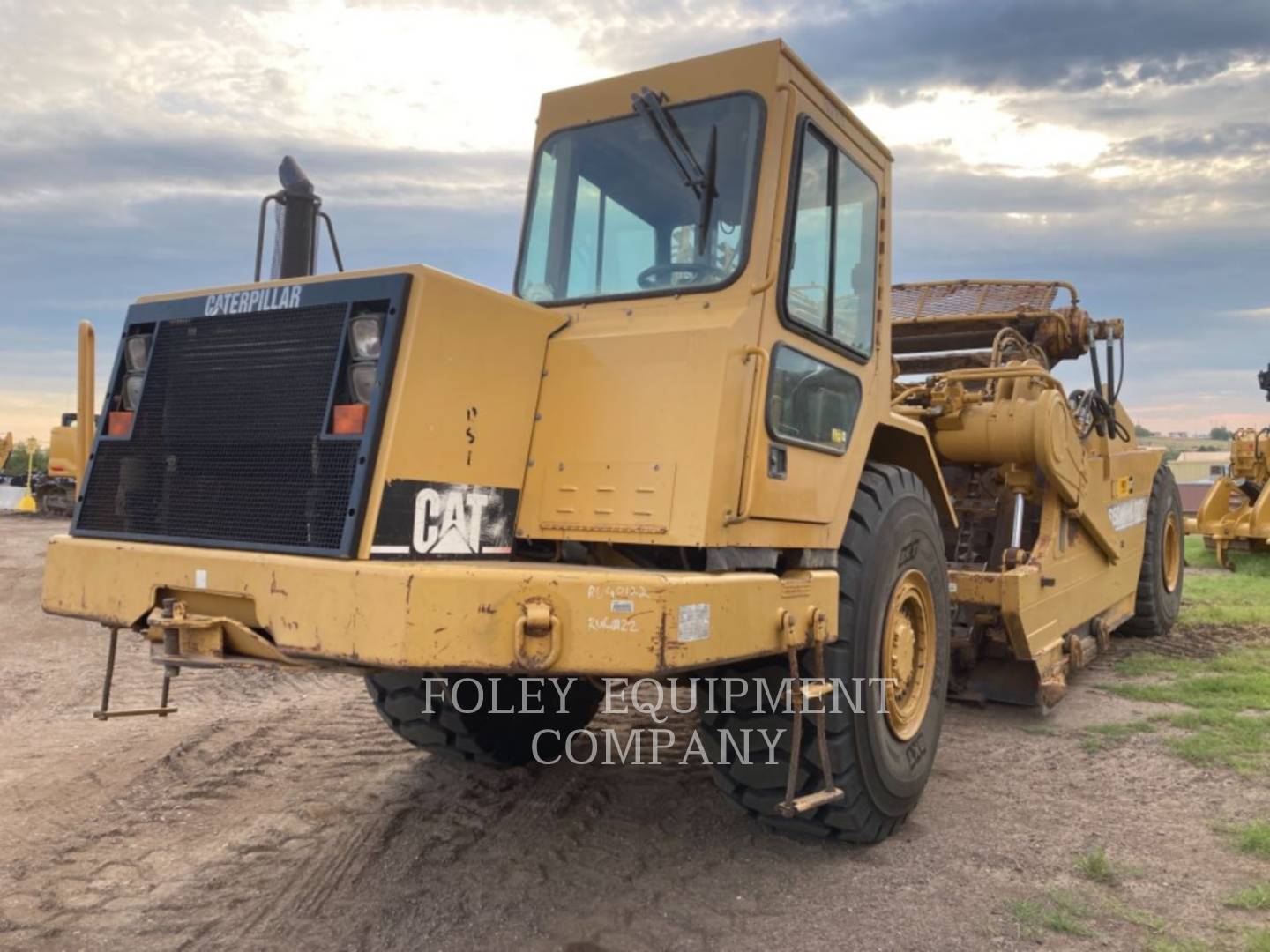 2006 Caterpillar 615C Wheel Tractor