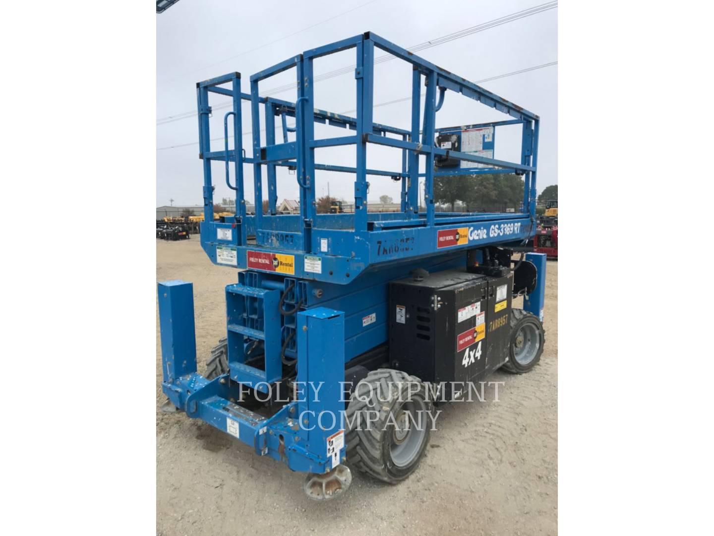 2017 Genie GS3369RTGO Lift Truck